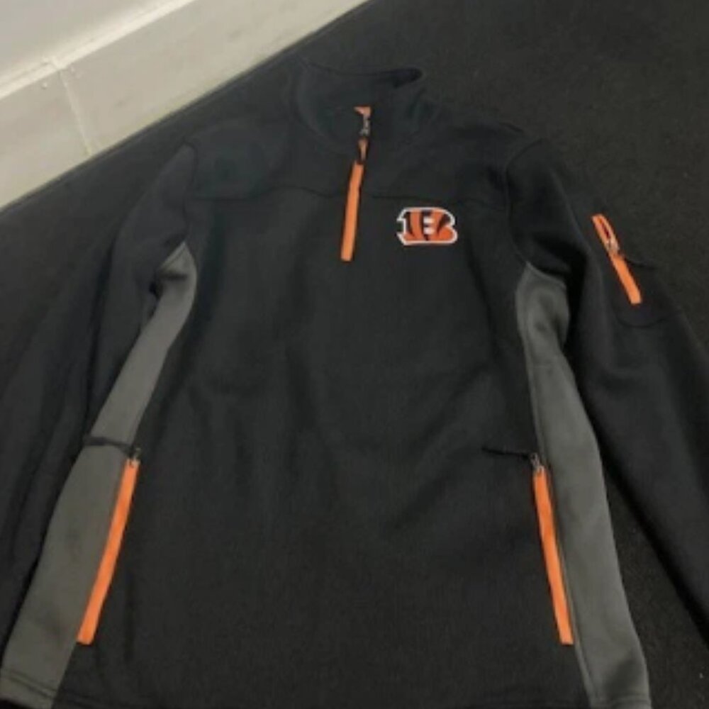 NFL Team Apparel Cincinnati Bengals Jacket; Size Large: MSRP $90